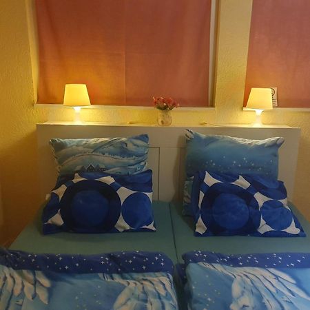 Guest House Grünstadt Εξωτερικό φωτογραφία