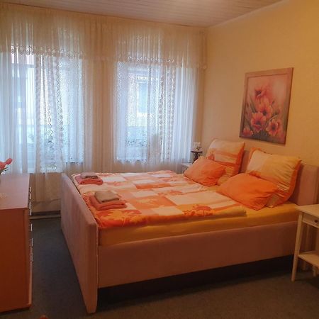 Guest House Grünstadt Εξωτερικό φωτογραφία